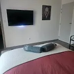Les 2 Gros Coconing Avec Proche Du