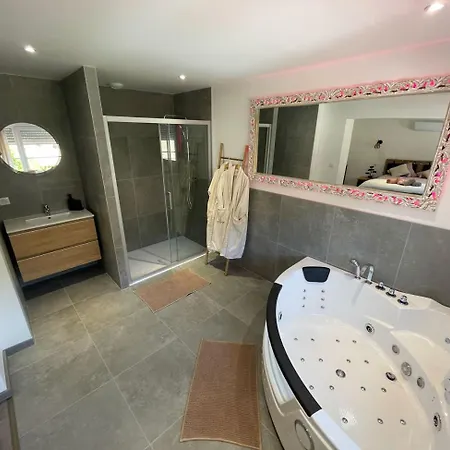 Les 2 Gros Coconing Avec Proche Du Pierre-Percee