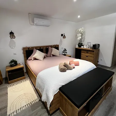 Les 2 Gros Coconing Avec Proche Du * Pierre-Percee