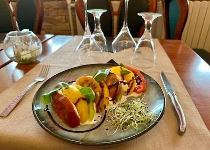 Les 2 Gros Coconing Avec Proche Du *